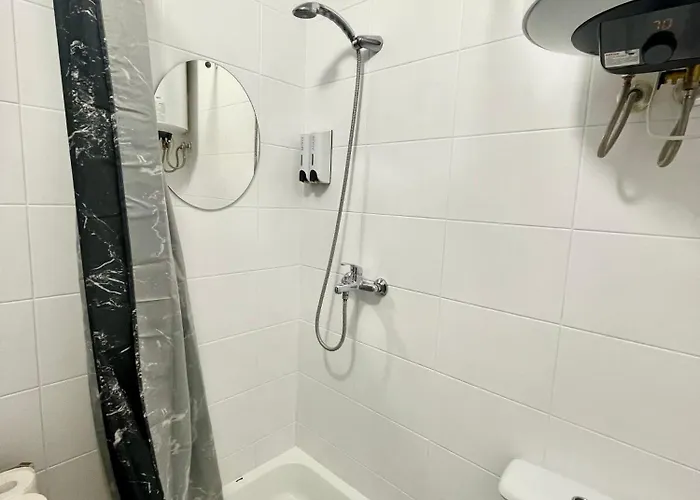 Cozy Airport 5 Min Free Parking Appartement